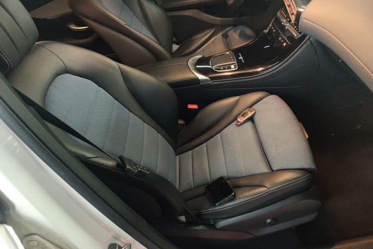 Used Mercedes-Benz EQC 2020 EQC 350 4MATIC Right Front Seat