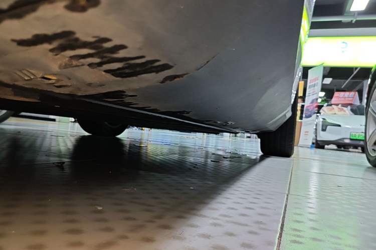 Used Mercedes-Benz EQC 2020 EQC 350 4MATIC Right Side Sill