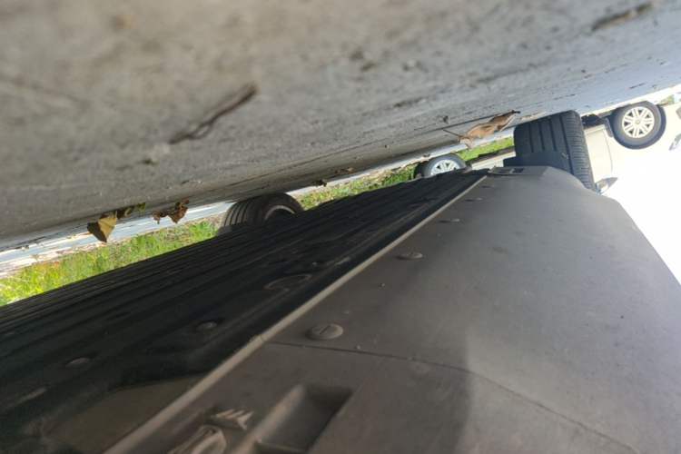 Used Mercedes-Benz EQC 2020 EQC 400 4MATIC Right Side Sill