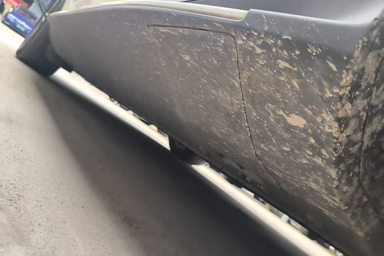 Used Mercedes-Benz EQC 2020 EQC 400 4MATIC Right Side Sill