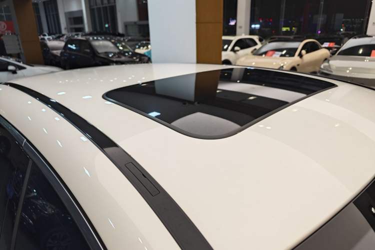 Used Mercedes-Benz EQC 2020 EQC 400 4MATIC Roof