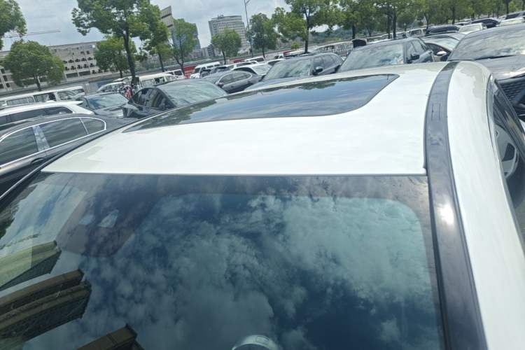 Used Mercedes-Benz EQC 2020 EQC 350 4MATIC Roof