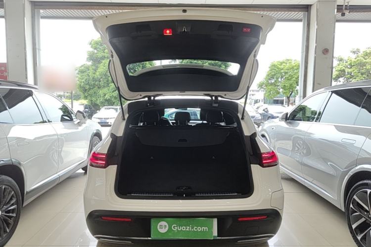 Used Mercedes-Benz EQC 2020 EQC 350 4MATIC Trunk