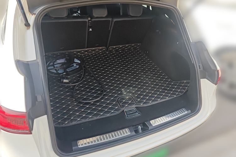 Used Mercedes-Benz EQC 2020 EQC 400 4MATIC Trunk