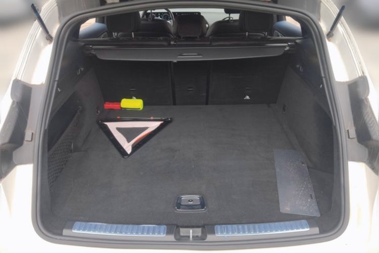 Used Mercedes-Benz EQC 2020 EQC 350 4MATIC Trunk