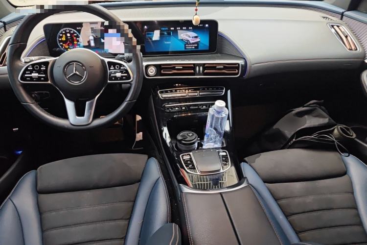 Used Mercedes-Benz EQC 2021 EQC 400 4MATIC Center Console