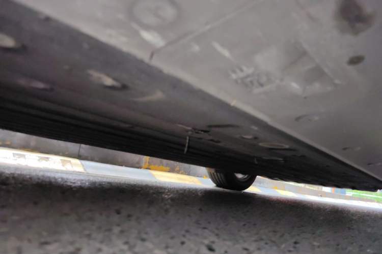 Used Mercedes-Benz EQC 2021 EQC 400 4MATIC Chassis Front Left