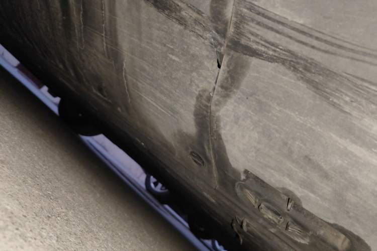 Used Mercedes-Benz EQC 2021 EQC 400 4MATIC Chassis Rear Left