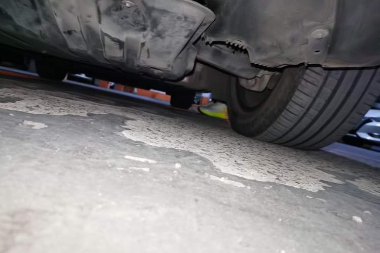 Used Mercedes-Benz EQC 2021 EQC 350 4MATIC Chassis Rear Right