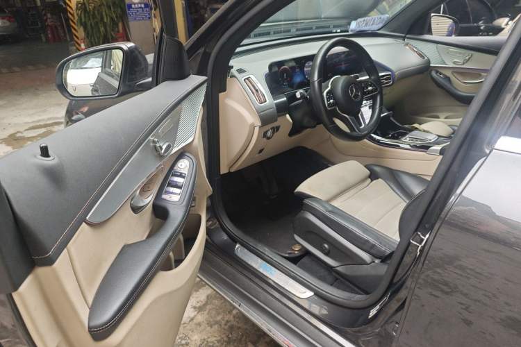 Used Mercedes-Benz EQC 2021 EQC 350 4MATIC Driver Seat