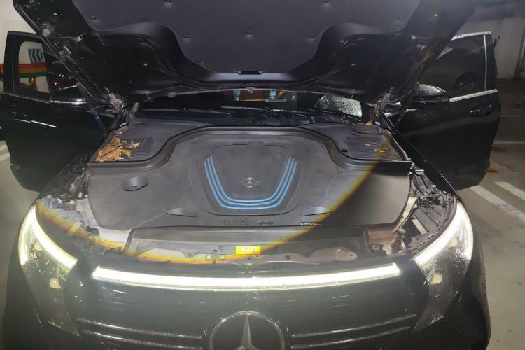 Used Mercedes-Benz EQC 2021 EQC 400 4MATIC Engine Bay