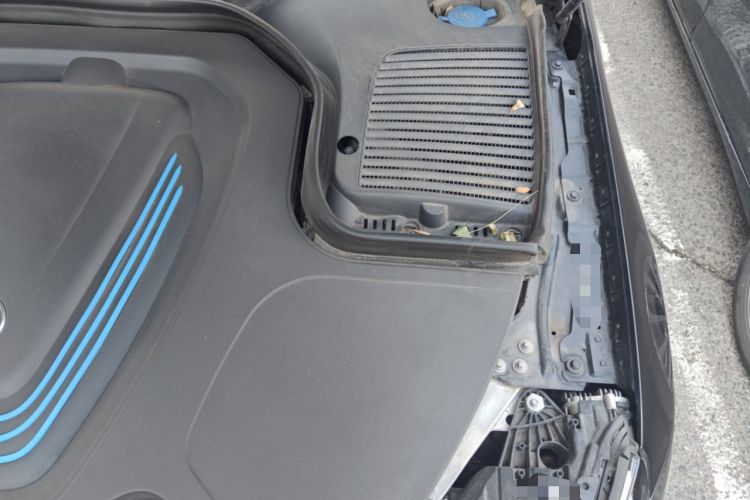 Used Mercedes-Benz EQC 2021 EQC 400 4MATIC Engine Bay Left
