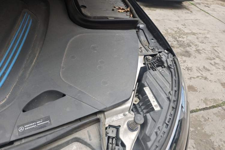 Used Mercedes-Benz EQC 2021 EQC 350 4MATIC Engine Bay Left