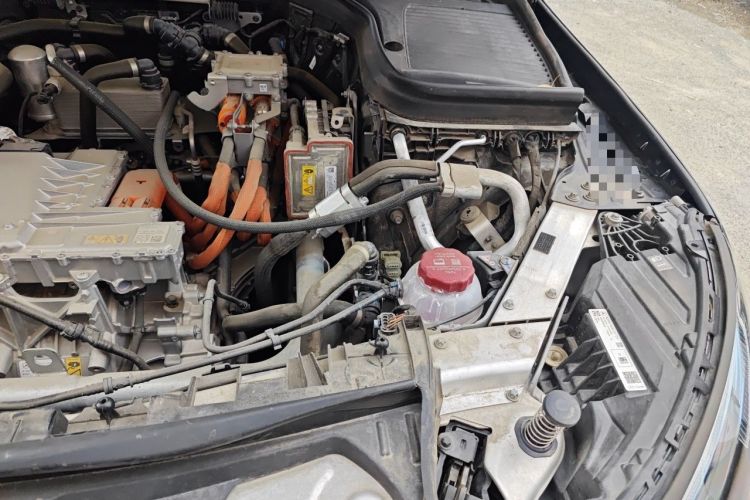 Used Mercedes-Benz EQC 2021 EQC 400 4MATIC Engine Bay Left
