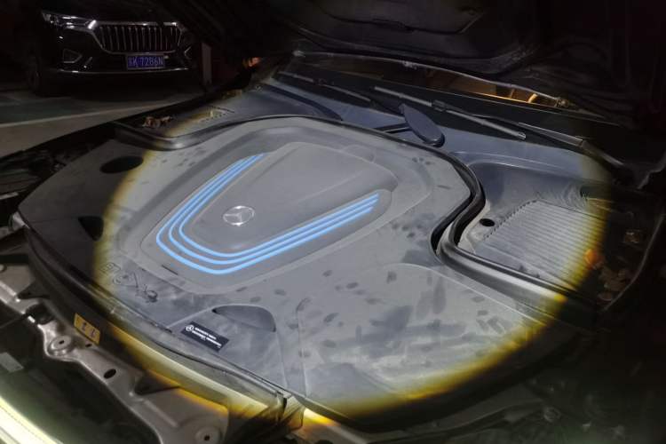 Used Mercedes-Benz EQC 2021 EQC 350 4MATIC Engine Bay Left