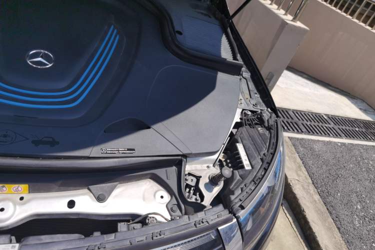Used Mercedes-Benz EQC 2021 EQC 350 4MATIC Engine Bay Left