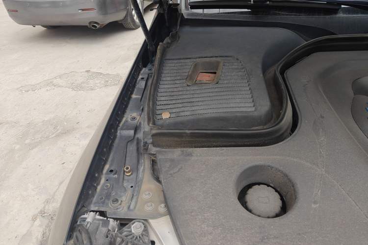Used Mercedes-Benz EQC 2021 EQC 350 4MATIC Engine Bay Right