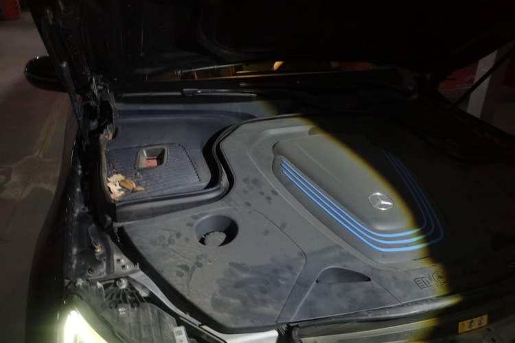 Used Mercedes-Benz EQC 2021 EQC 350 4MATIC Engine Bay Right
