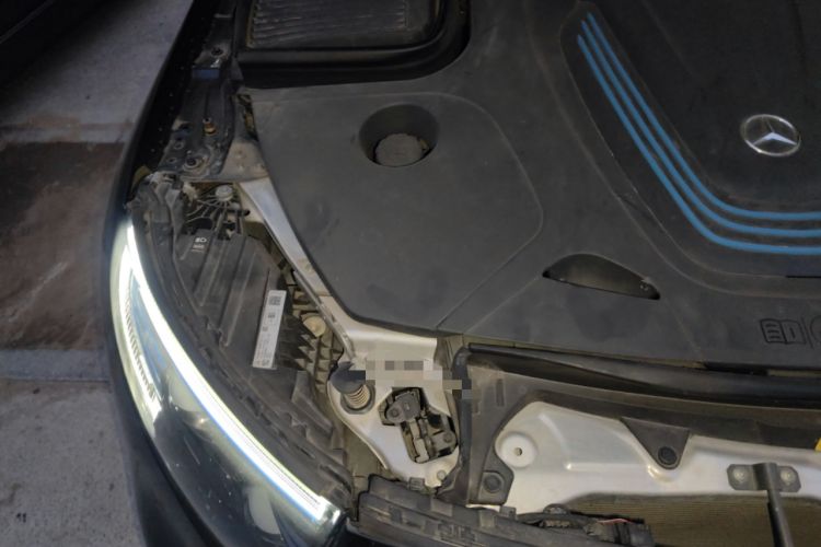 Used Mercedes-Benz EQC 2021 EQC 400 4MATIC Engine Bay Right