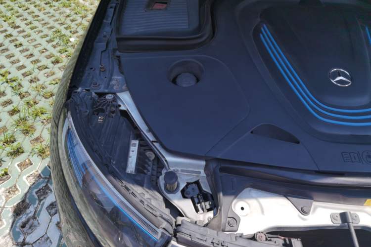 Used Mercedes-Benz EQC 2021 EQC 350 4MATIC Engine Bay Right