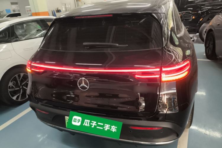 Used Mercedes-Benz EQC 2021 EQC 400 4MATIC Exterior 4