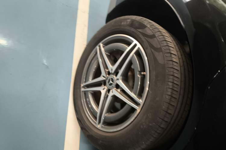 Used Mercedes-Benz EQC 2021 EQC 400 4MATIC Exterior 8