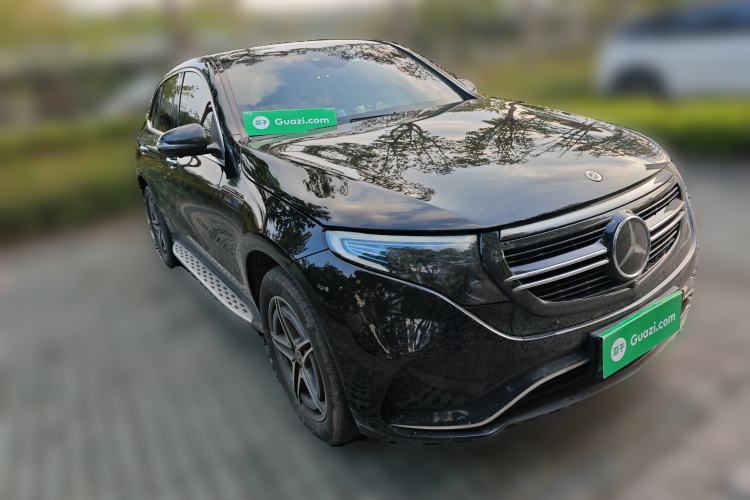 Used Mercedes-Benz EQC 2021 EQC 400 4MATIC Front Right 45 Deg