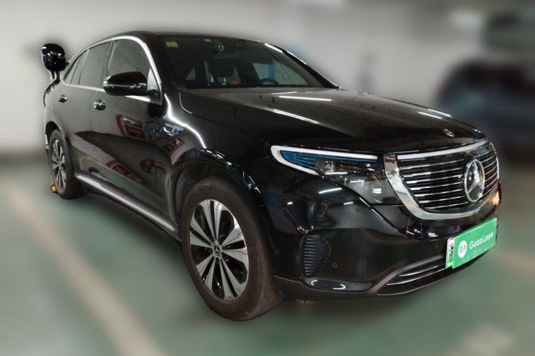 Used Mercedes-Benz EQC 2021 EQC 350 4MATIC Front Right 45 Deg