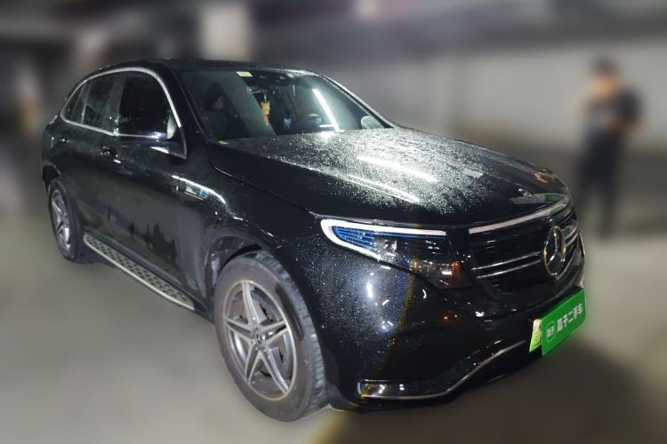 Used Mercedes-Benz EQC 2021 EQC 400 4MATIC Front Right 45 Deg
