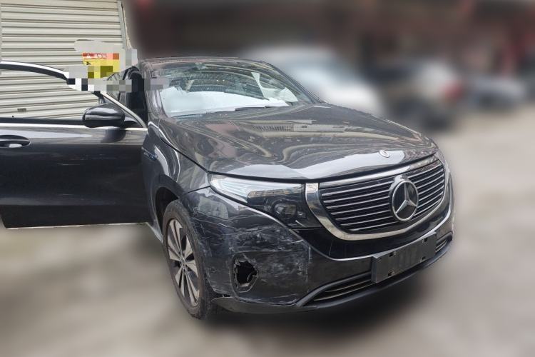 Used Mercedes-Benz EQC 2021 EQC 350 4MATIC Front Right 45 Deg