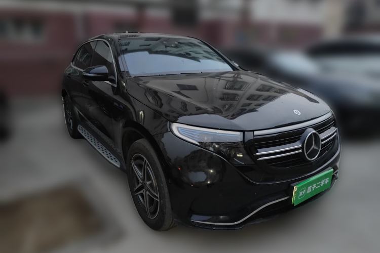 Used Mercedes-Benz EQC 2021 EQC 400 4MATIC Front Right 45 Deg