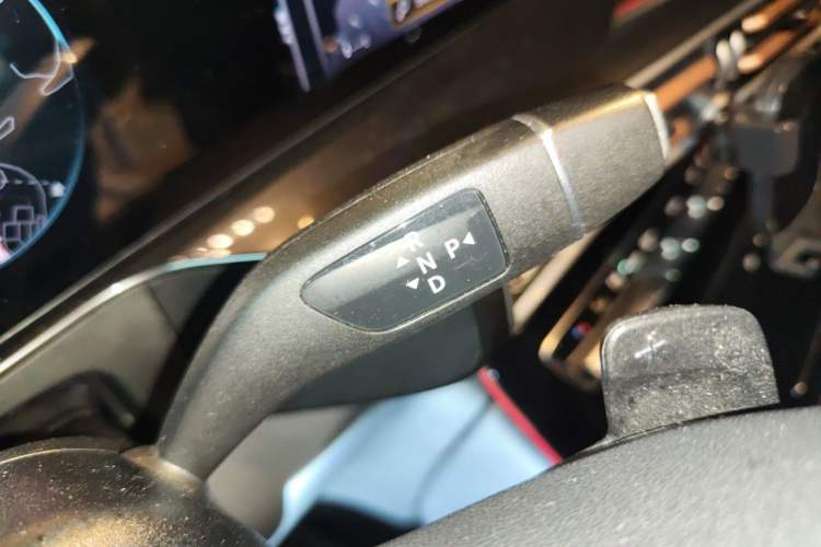 Used Mercedes-Benz EQC 2021 EQC 400 4MATIC Gear Lever