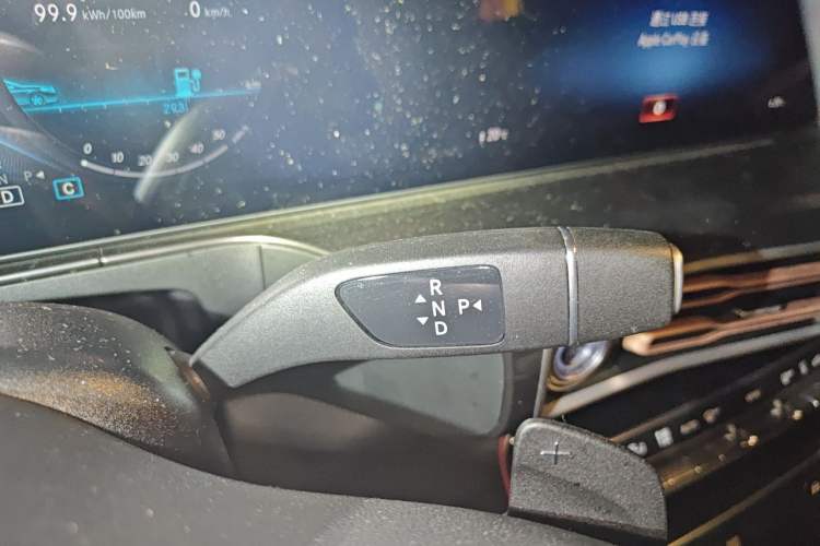 Used Mercedes-Benz EQC 2021 EQC 350 4MATIC Gear Lever