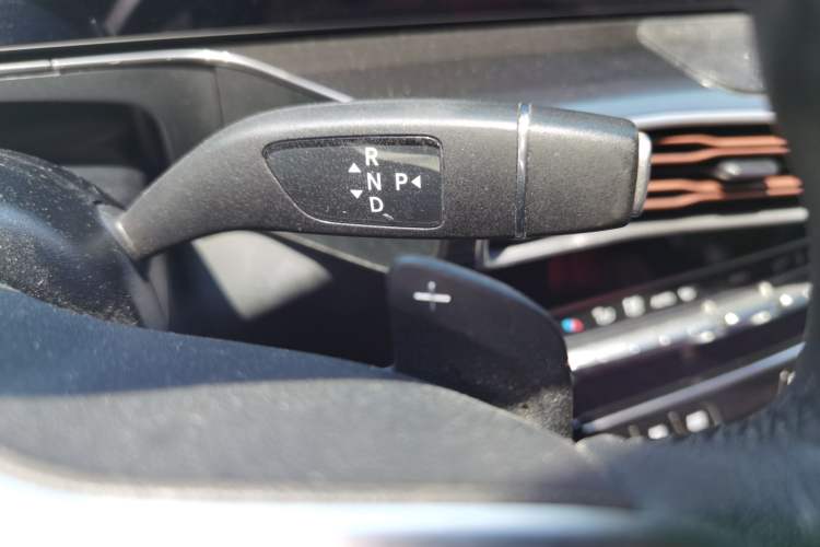 Used Mercedes-Benz EQC 2021 EQC 350 4MATIC Gear Lever