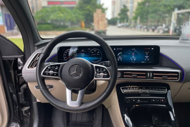Used Mercedes-Benz EQC 2021 EQC 400 4MATIC Interior 2
