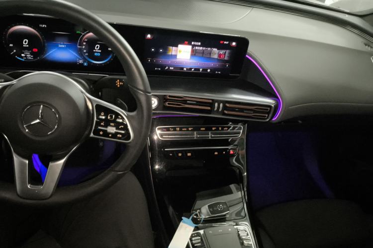 Used Mercedes-Benz EQC 2021 EQC 400 4MATIC Interior 2