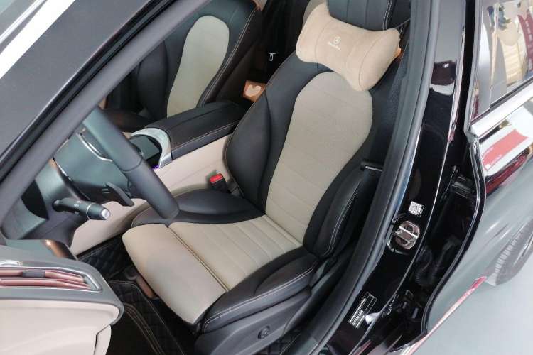 Used Mercedes-Benz EQC 2021 EQC 350 4MATIC Left Front Seat