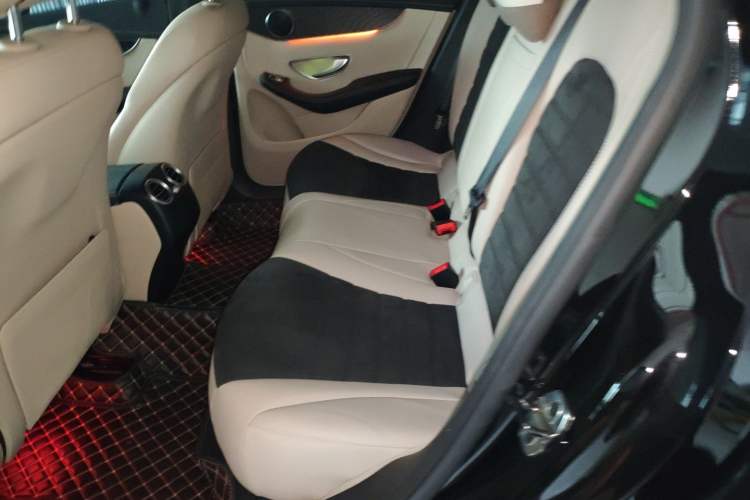 Used Mercedes-Benz EQC 2021 EQC 400 4MATIC Left Rear Seat