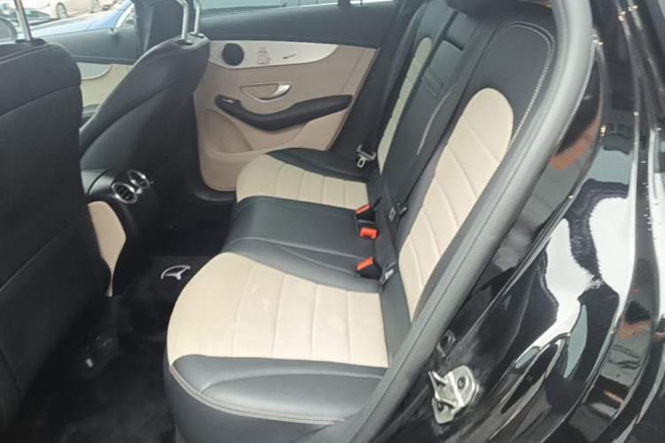 Used Mercedes-Benz EQC 2021 EQC 350 4MATIC Left Rear Seat