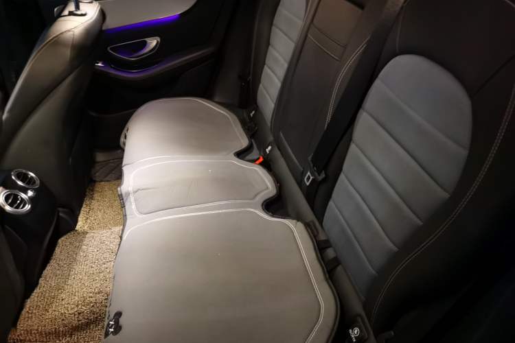 Used Mercedes-Benz EQC 2021 EQC 350 4MATIC Left Rear Seat