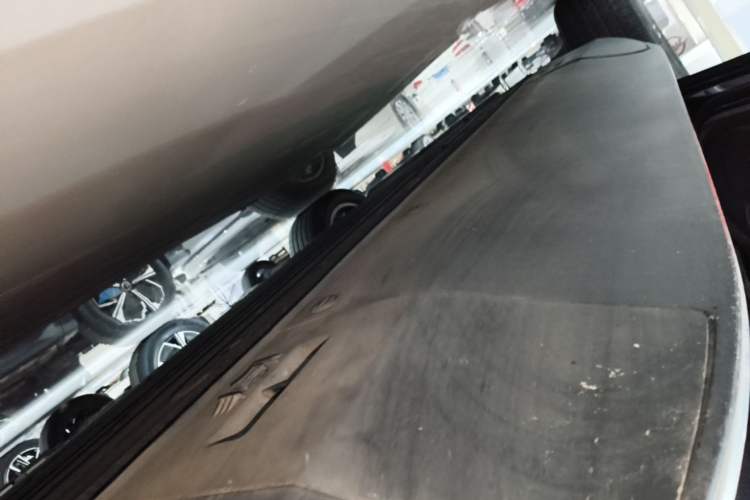 Used Mercedes-Benz EQC 2021 EQC 400 4MATIC Left Side Sill