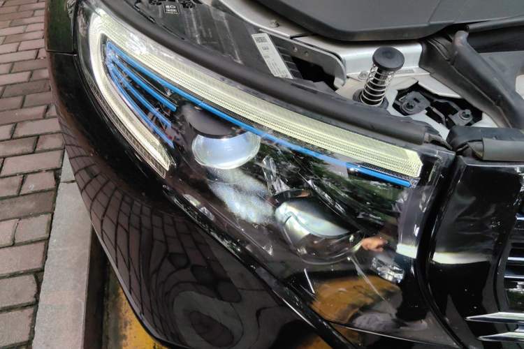 Used Mercedes-Benz EQC 2021 EQC 400 4MATIC Right Front Headlight