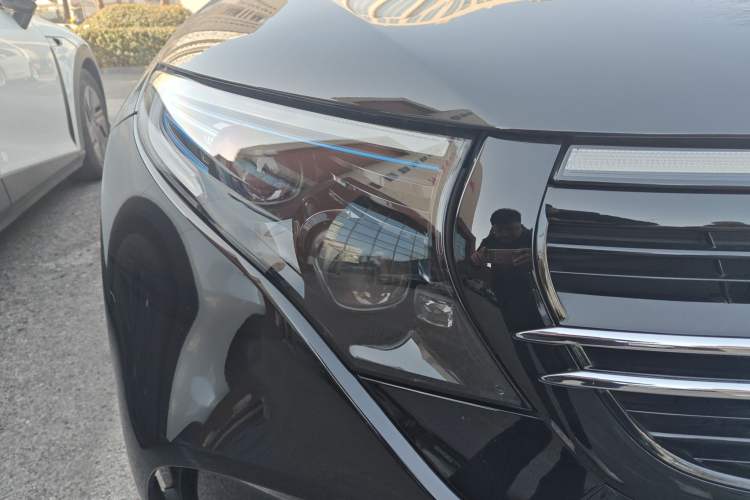 Used Mercedes-Benz EQC 2021 EQC 400 4MATIC Right Front Headlight