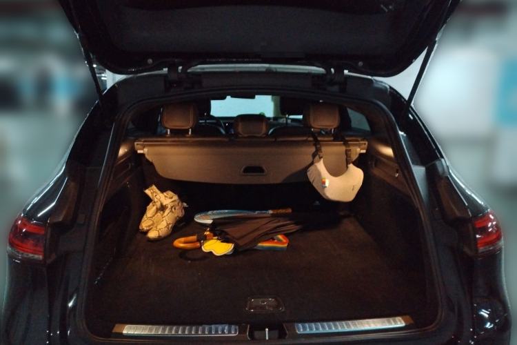 Used Mercedes-Benz EQC 2021 EQC 350 4MATIC Trunk