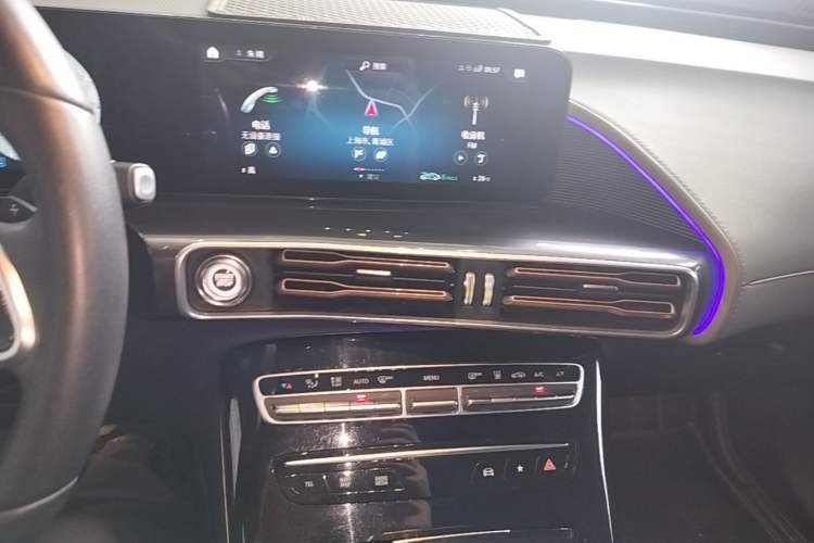 Used Mercedes-Benz EQC 2021 EQC 350 4MATIC Audio And AC Panel