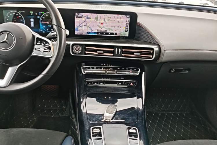 Used Mercedes-Benz EQC 2021 EQC 400 4MATIC Audio And AC Panel
