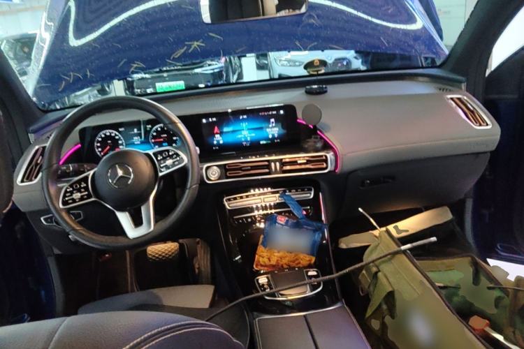 Used Mercedes-Benz EQC 2021 EQC 350 4MATIC Center Console