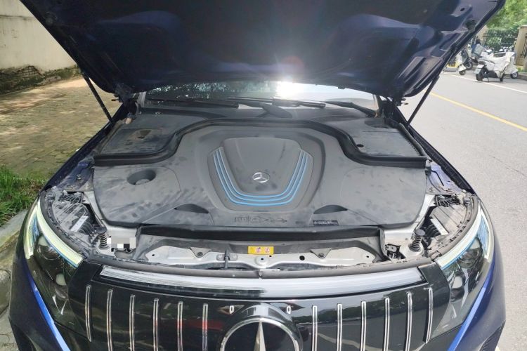 Used Mercedes-Benz EQC 2021 EQC 350 4MATIC Engine Bay