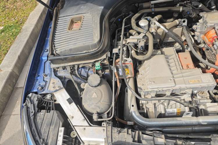 Used Mercedes-Benz EQC 2021 EQC 350 4MATIC Engine Bay Right