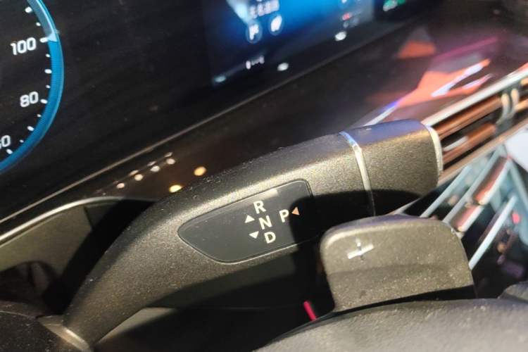 Used Mercedes-Benz EQC 2021 EQC 350 4MATIC Gear Lever